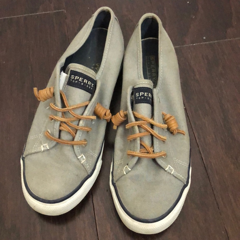 Sperrys - gray